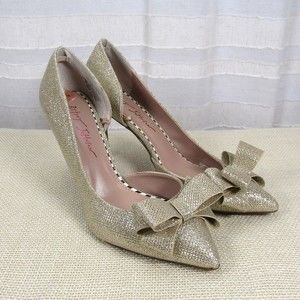 Betsey Johnson Relay D'Orsay Pumps in Gold - 7.5